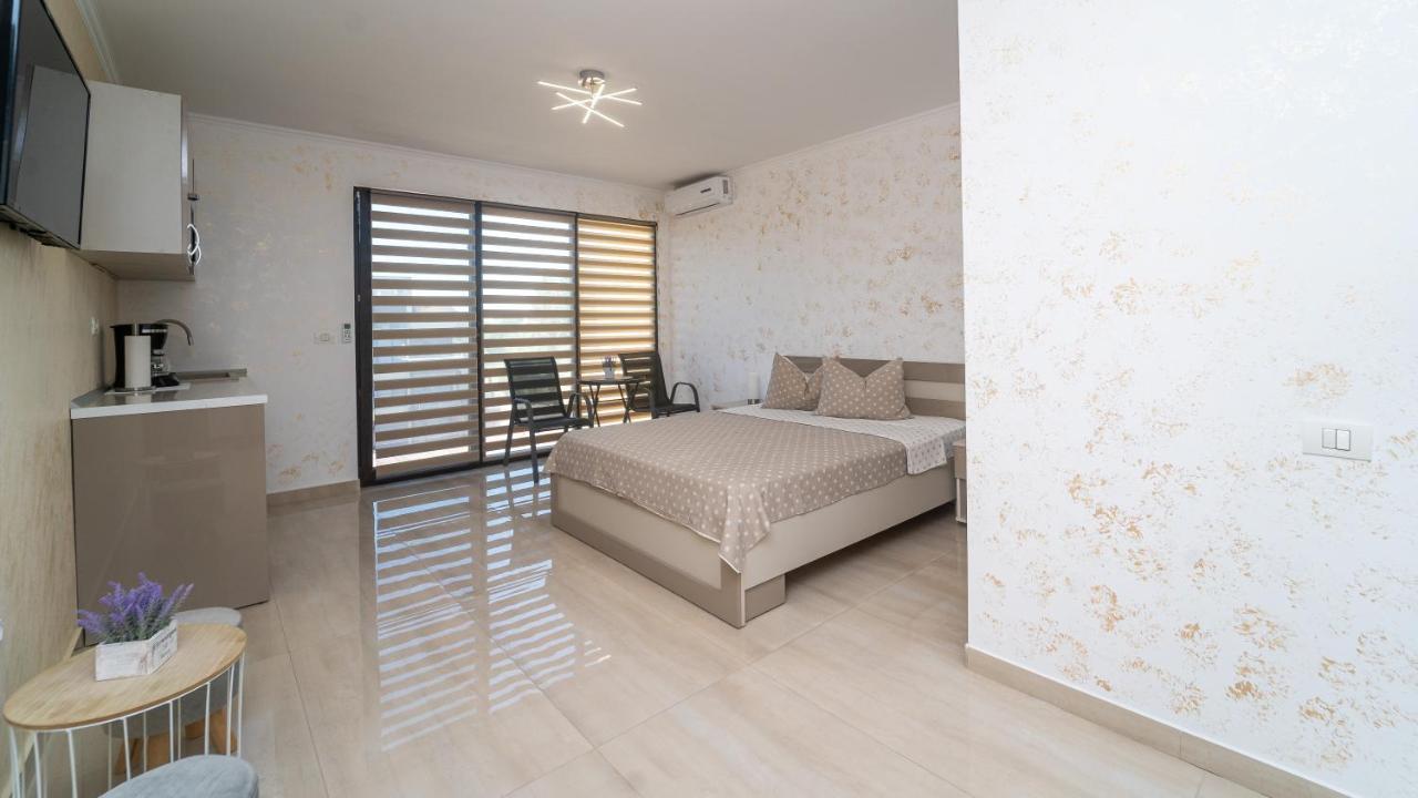 Apartamento Casi Saturn Exterior foto